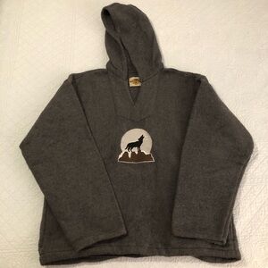 Y2K Earth Ragz wolf hoodie. Size L-XL.